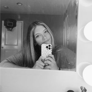 Meet your Posher, Addy